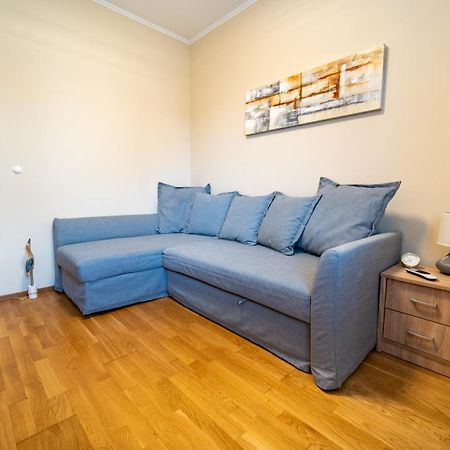 Abg House Ecser מראה חיצוני תמונה